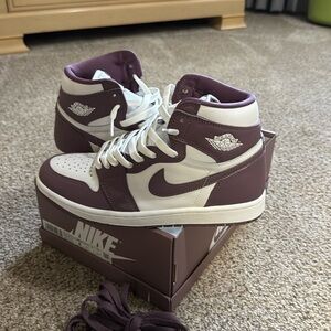 Nike Jordan 1 Retro High OG!